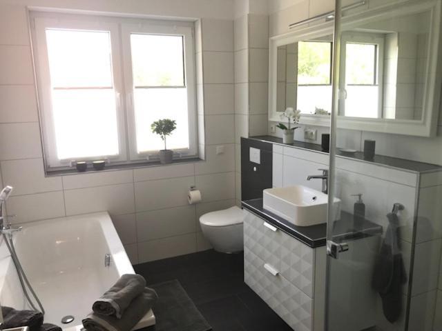 Top-Ferienwohnung Bei Berlin, Bis 3 Gaeste, Terrasse Und Garten Bestensee Екстер'єр фото